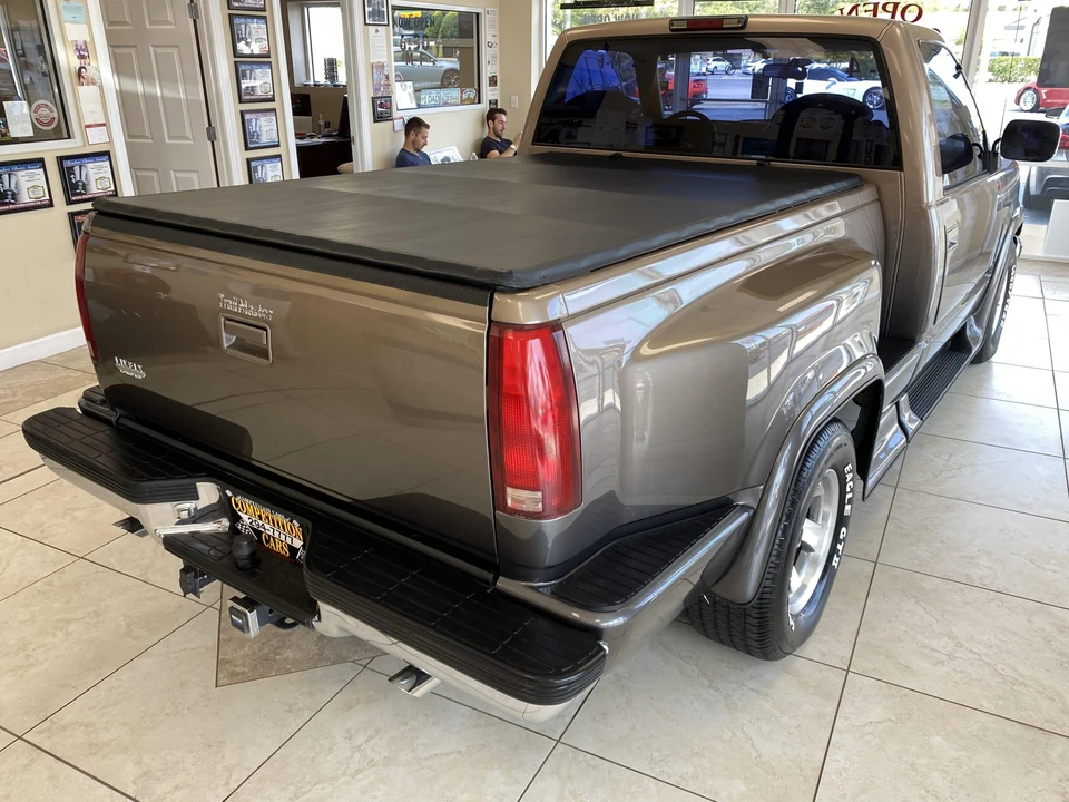 1994 GMC Sierra 1st Gen - Image 15 of 31