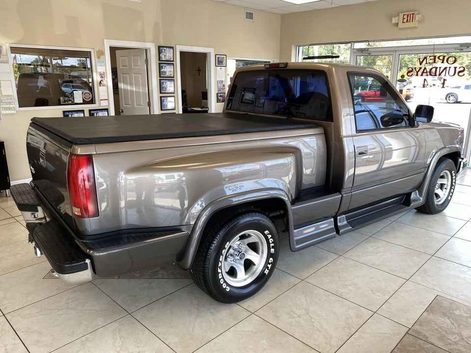 1994 GMC Sierra 1st Gen - Image 14 of 31