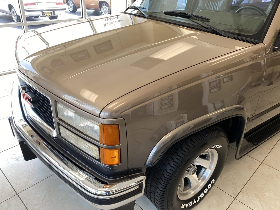 1994 GMC Sierra 1st Gen - Image 24 of 31
