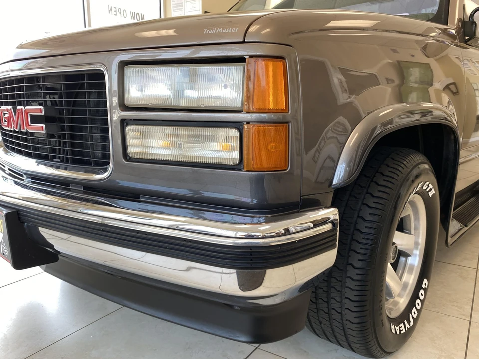 1994 GMC Sierra 1st Gen - Image 25 of 31