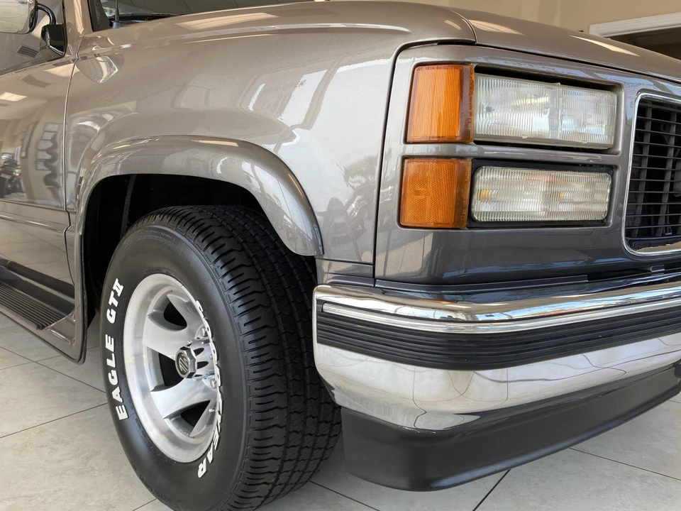 1994 GMC Sierra 1st Gen - Image 28 of 31