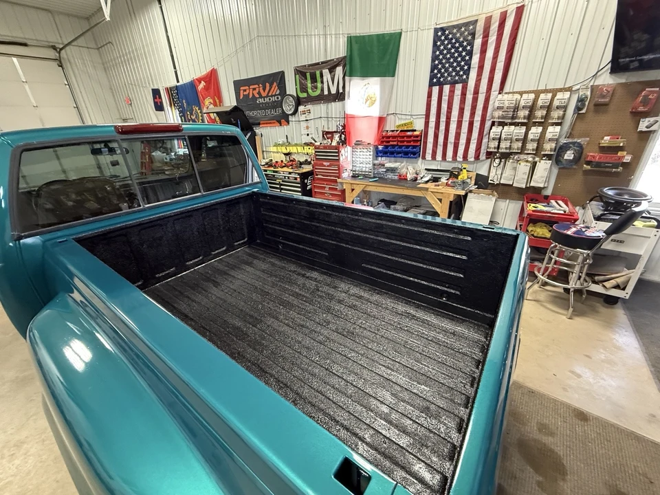 1994 GMC Sierra 1st Gen - Image 13 of 14