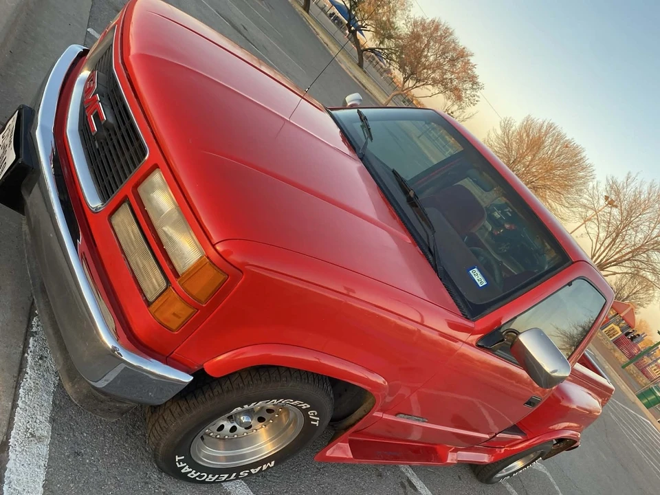 1994 GMC Sierra 1st Gen - Image 4 of 12