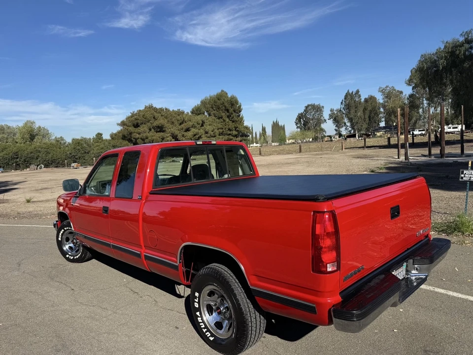 1994 GMC Sierra 1st Gen - Image 3 of 20