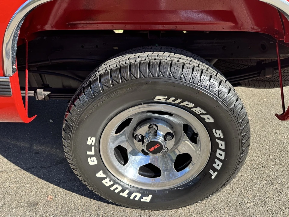 1994 GMC Sierra 1st Gen - Image 11 of 20