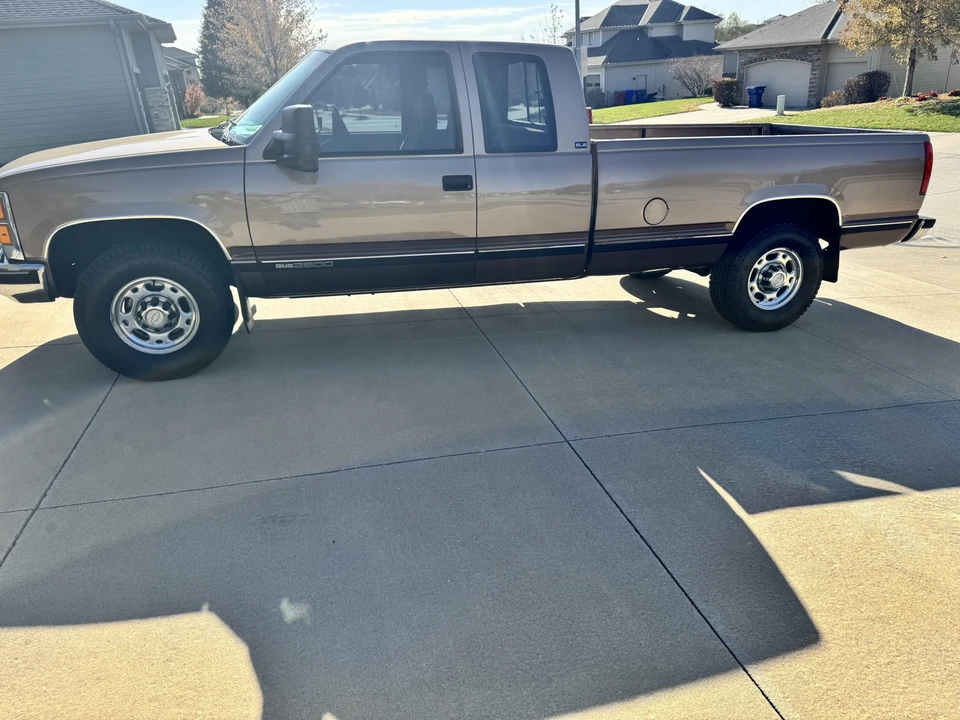 1994 GMC Sierra 1st Gen - Image 15 of 31