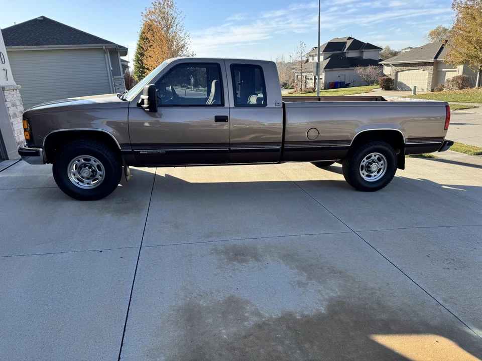 1994 GMC Sierra 1st Gen - Image 16 of 31