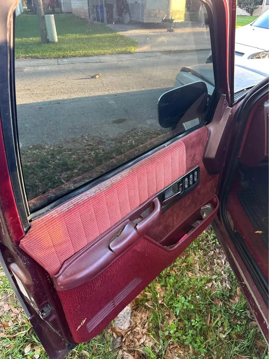 1994 GMC Sierra 1st Gen - Image 6 of 9