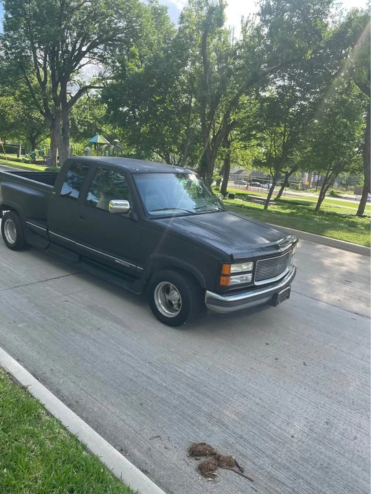 1994 GMC Sierra 1st Gen - Image 11 of 20