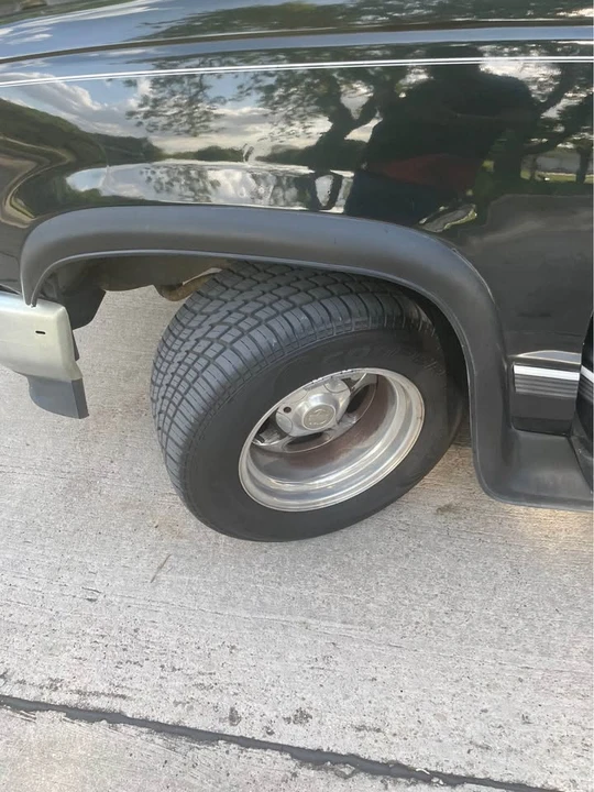1994 GMC Sierra 1st Gen - Image 15 of 20
