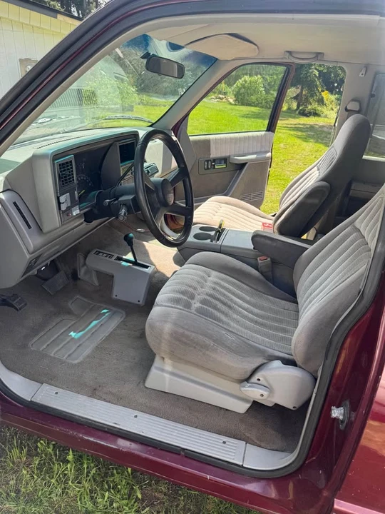 1994 GMC Sierra 1st Gen - Image 5 of 9
