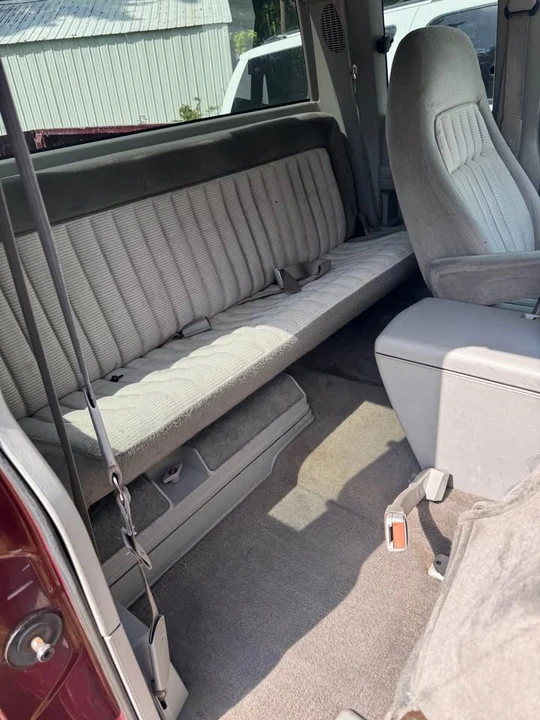 1994 GMC Sierra 1st Gen - Image 7 of 9