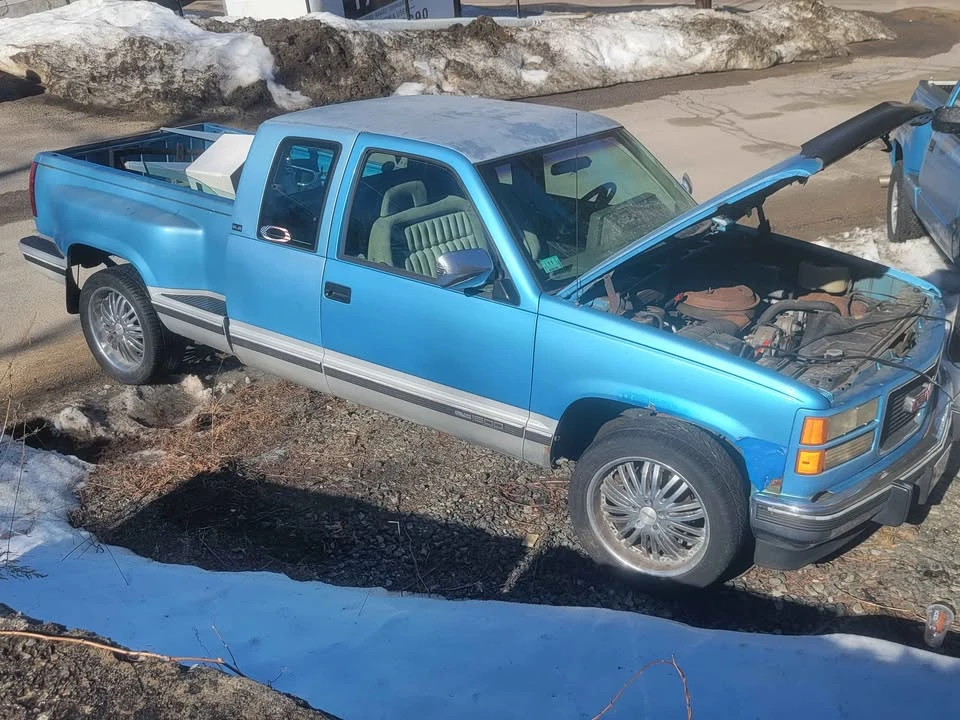 1994 GMC Sierra 1st Gen - Image 2 of 5