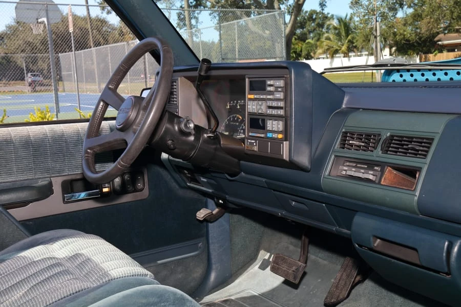 1994 GMC Sierra 1st Gen - Image 14 of 25