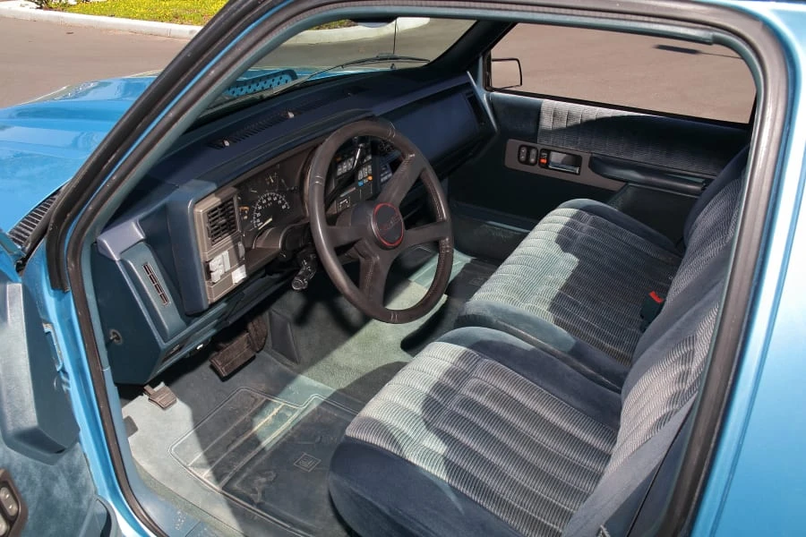 1994 GMC Sierra 1st Gen - Image 16 of 25