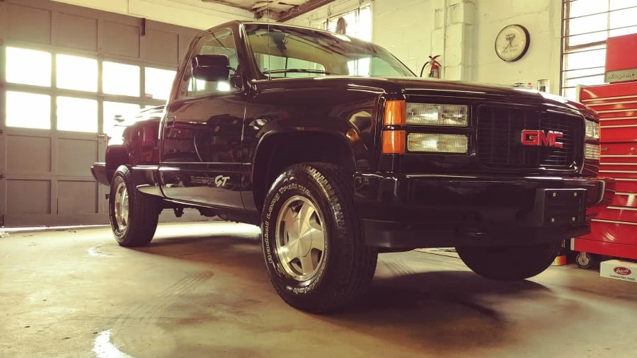 1994 GMC Sierra 1st Gen - Image 10 of 11