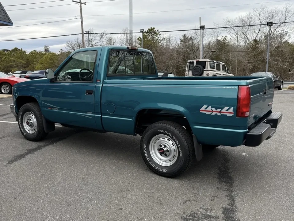 1994 GMC Sierra 1st Gen - Image 4 of 31