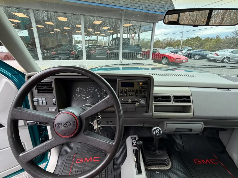 1994 GMC Sierra 1st Gen - Image 21 of 31