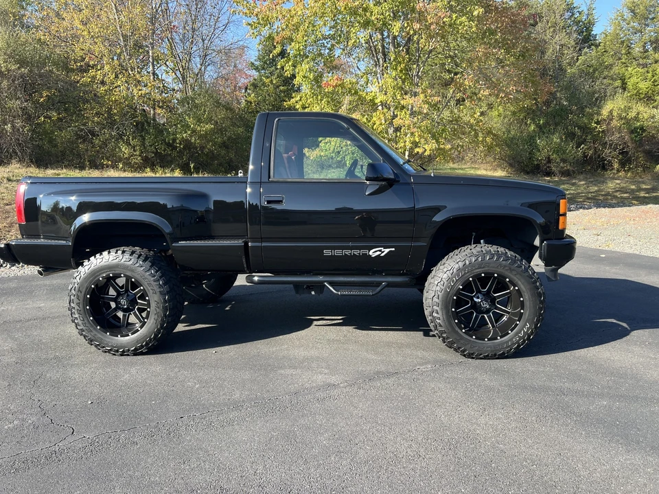 1994 GMC Sierra 2nd Gen - Image 11 of 31