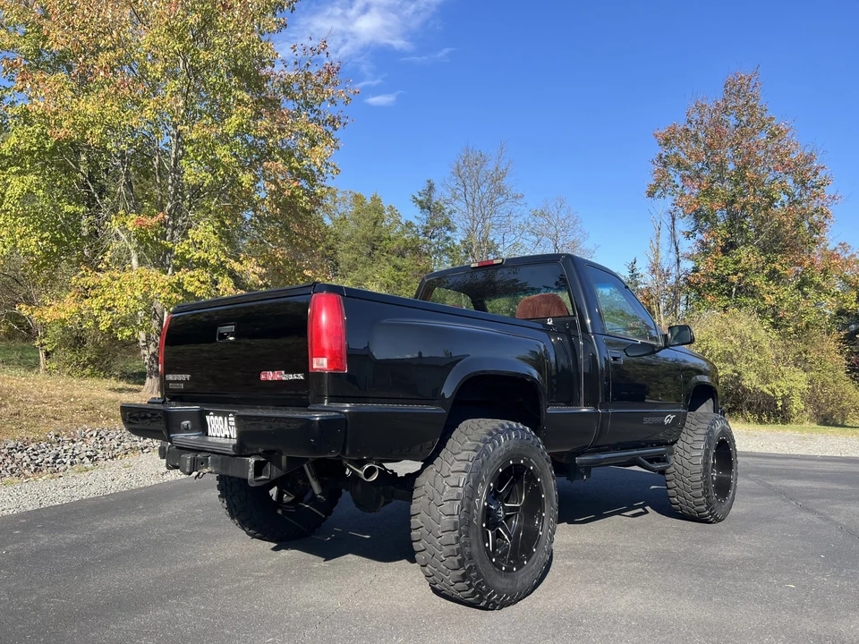 1994 GMC Sierra 2nd Gen - Image 9 of 31
