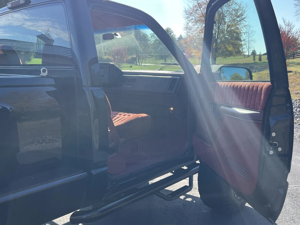 1994 GMC Sierra 2nd Gen - Image 25 of 31