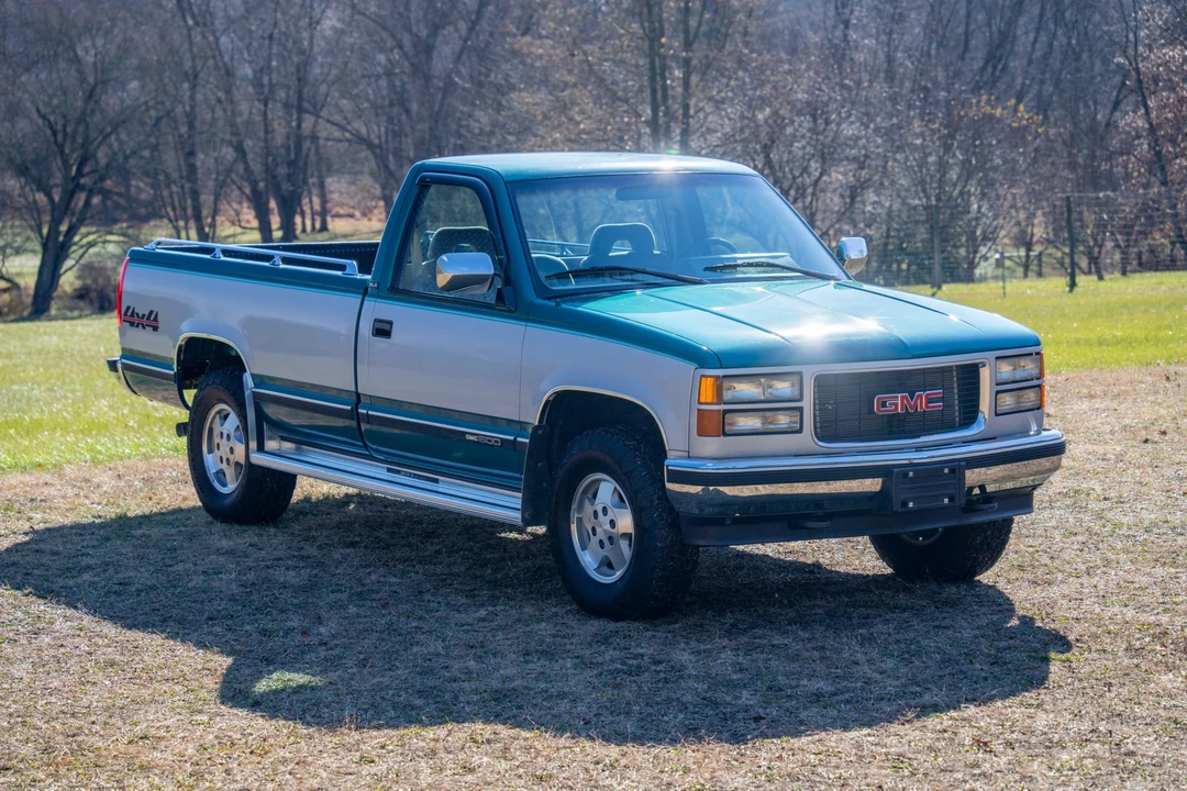 1994 GMC Sierra 2nd Gen - Image 24 of 31
