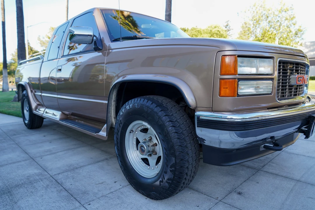 1994 GMC Sierra 1st Gen - Image 10 of 31