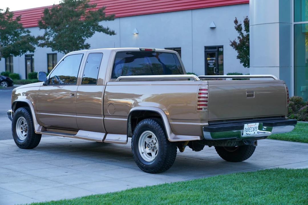 1994 GMC Sierra 1st Gen - Image 5 of 31