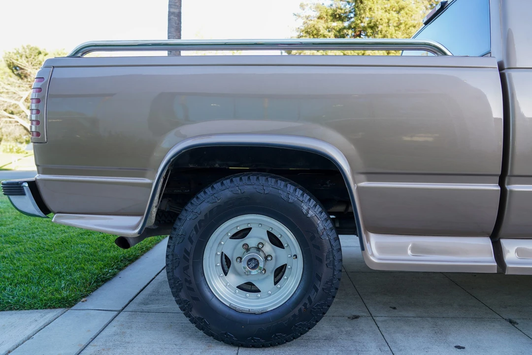 1994 GMC Sierra 1st Gen - Image 14 of 31