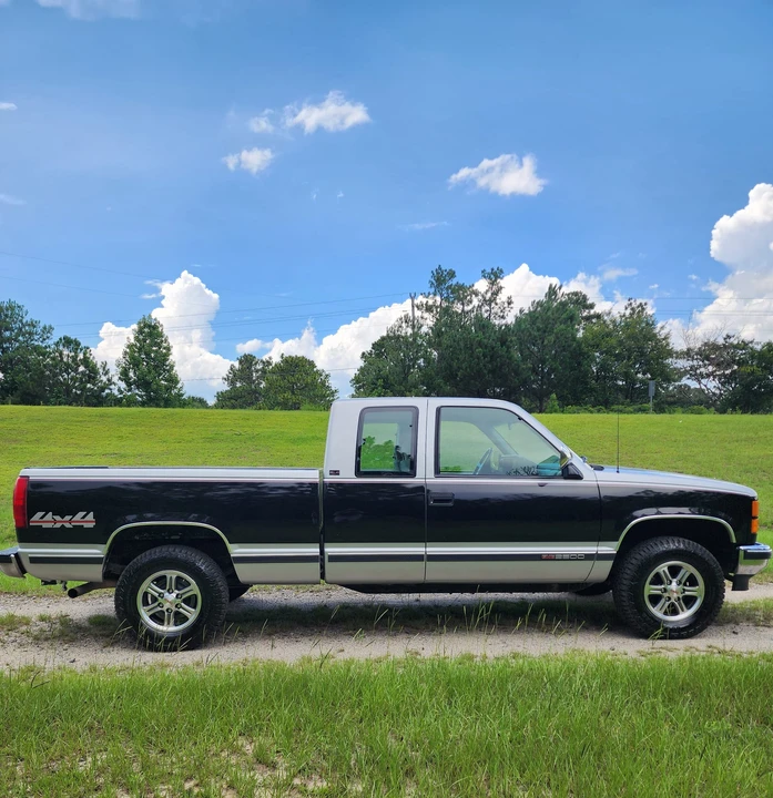 1994 GMC Sierra 1st Gen - Image 10 of 31