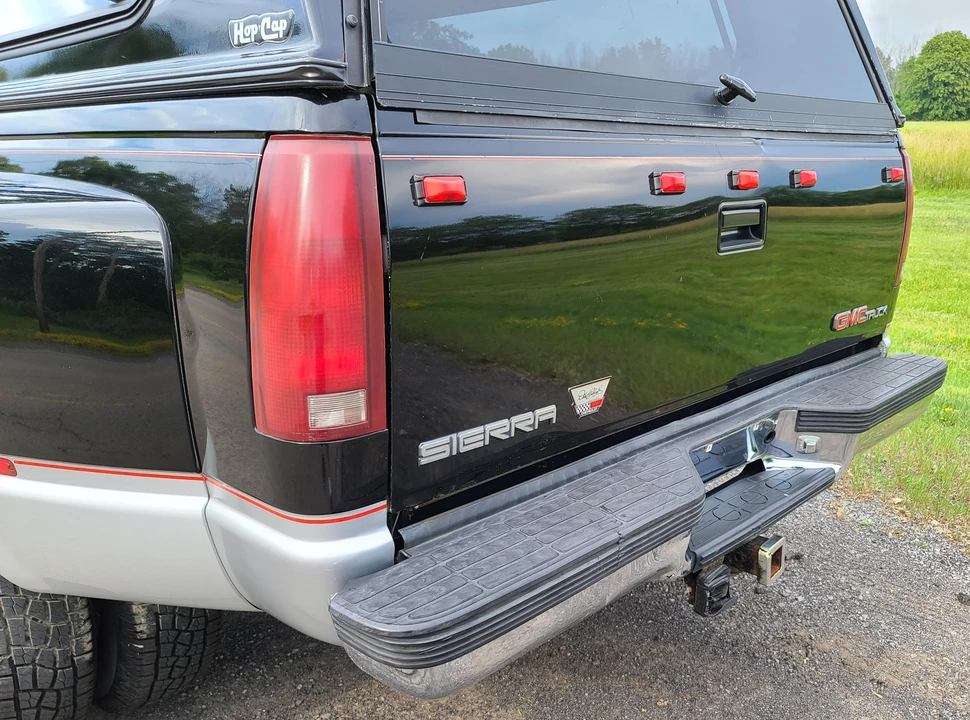 1994 GMC Sierra 1st Gen - Image 12 of 31