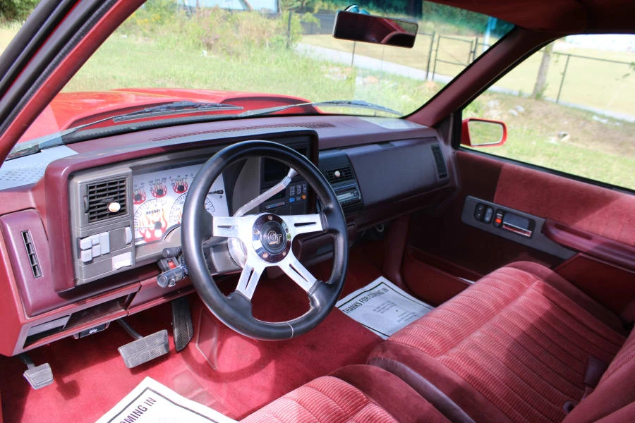 1994 GMC Sierra 1st Gen - Image 10 of 23