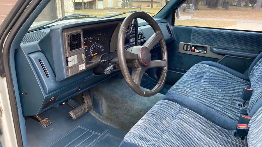1994 GMC Sierra 1st Gen - Image 2 of 7