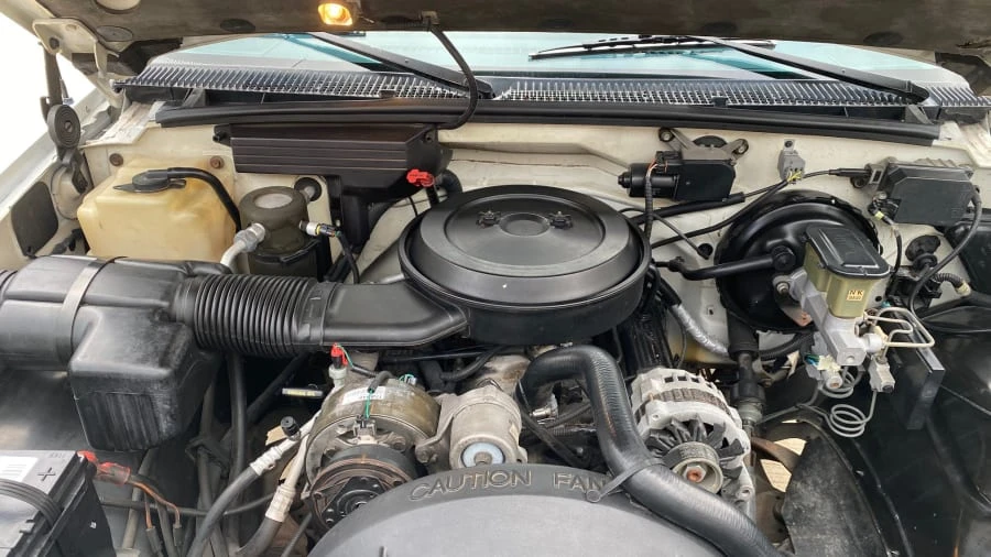 1994 GMC Sierra 1st Gen - Image 3 of 7
