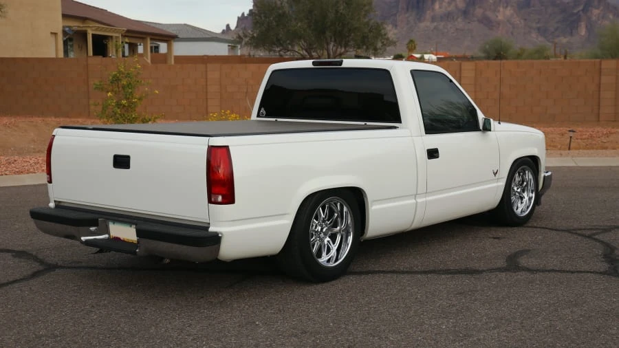 1994 GMC Sierra 1st Gen - Image 2 of 21