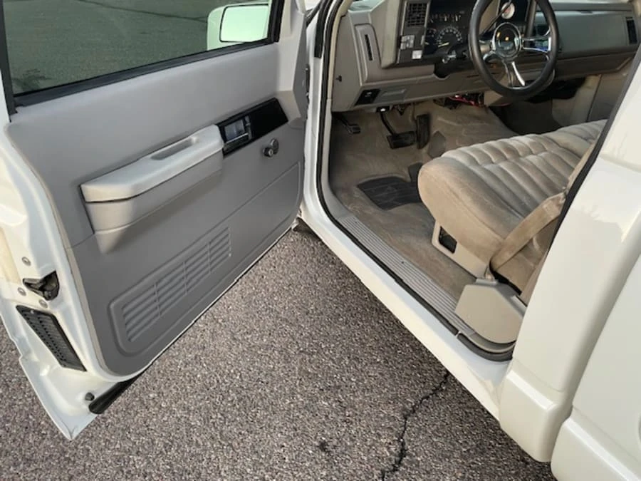 1994 GMC Sierra 1st Gen - Image 14 of 21