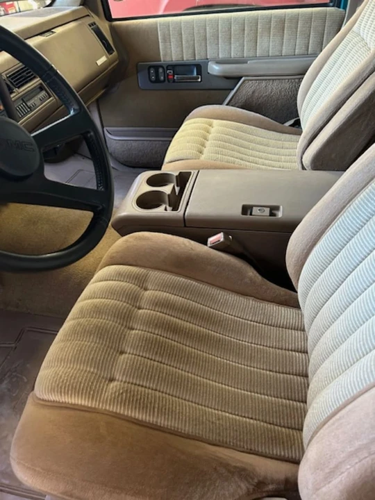 1994 GMC Sierra 1st Gen - Image 8 of 8