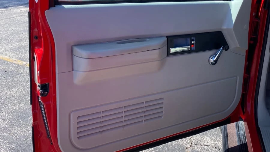 1994 GMC Sierra 1st Gen - Image 3 of 12
