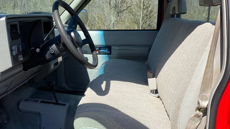 1994 GMC Sierra 1st Gen - Image 4 of 12