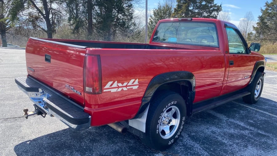 1994 GMC Sierra 1st Gen - Image 10 of 12