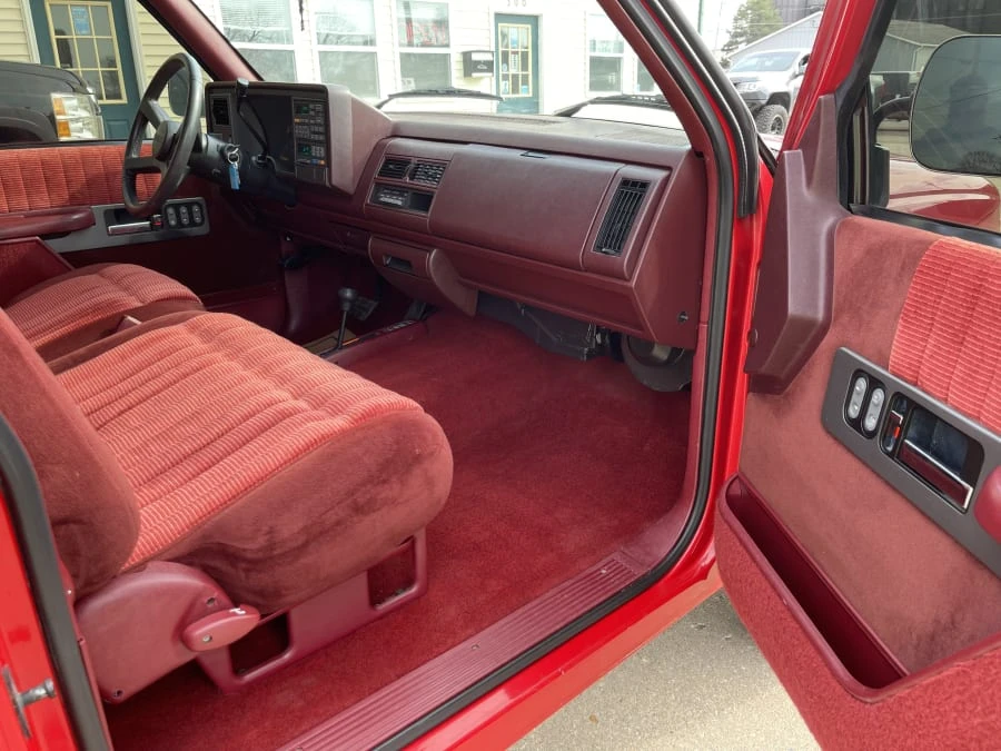 1994 GMC Sierra 1st Gen - Image 9 of 15