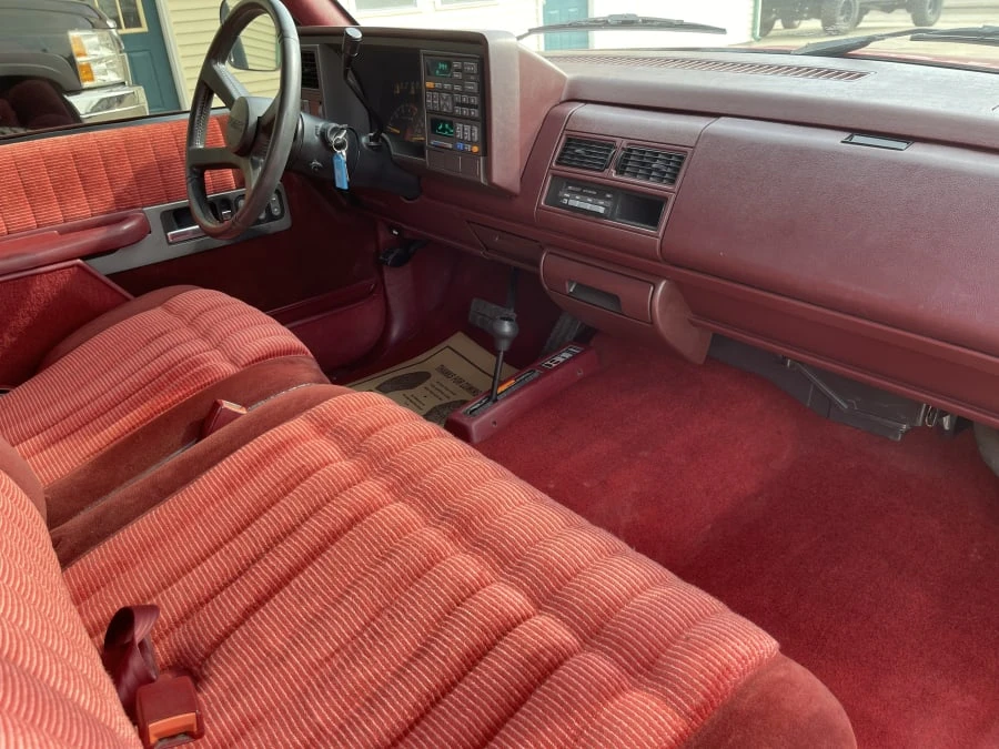 1994 GMC Sierra 1st Gen - Image 10 of 15