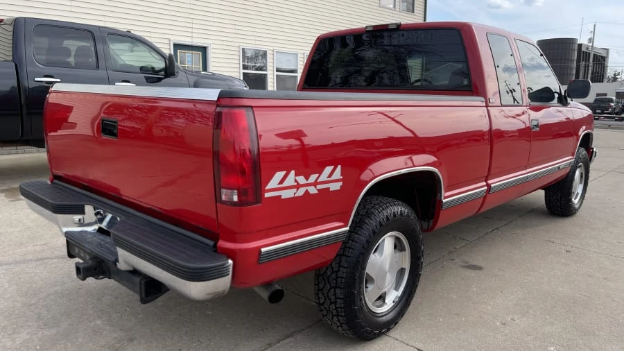 1994 GMC Sierra 1st Gen - Image 4 of 15