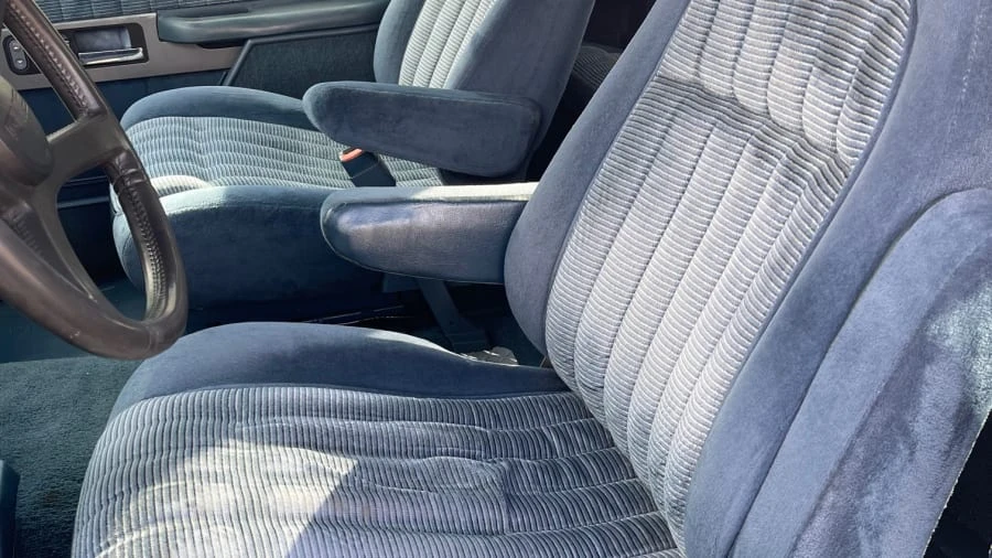 1994 GMC Sierra 1st Gen - Image 5 of 20