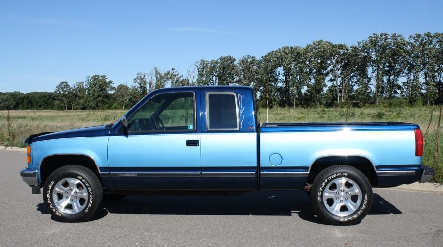 1994 GMC Sierra 1st Gen - Image 2 of 7