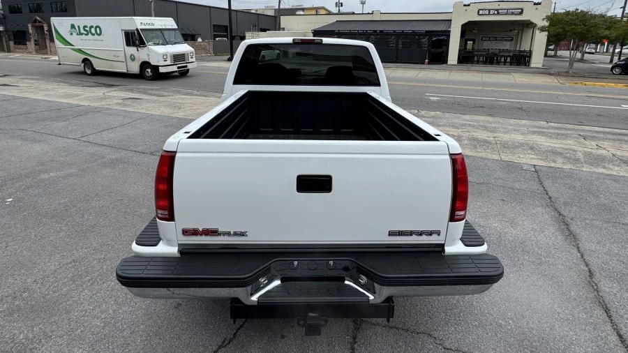 1994 GMC Sierra 1st Gen - Image 5 of 13