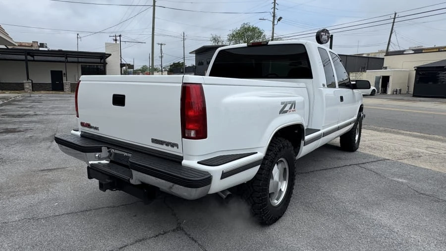 1994 GMC Sierra 1st Gen - Image 3 of 13