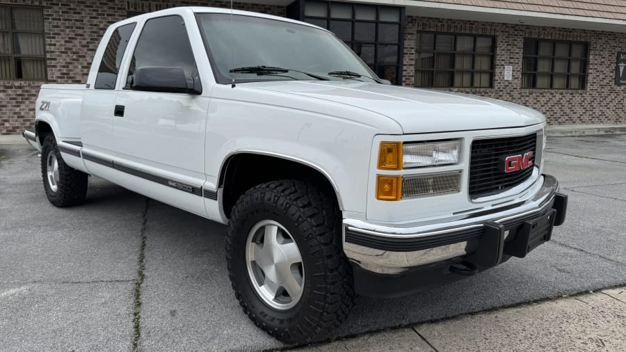 1994 GMC Sierra 1st Gen - Image 6 of 13