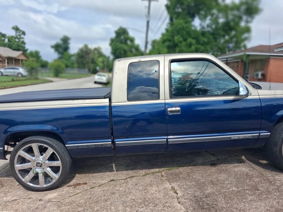 1994 GMC Sierra 1st Gen - Image 3 of 5