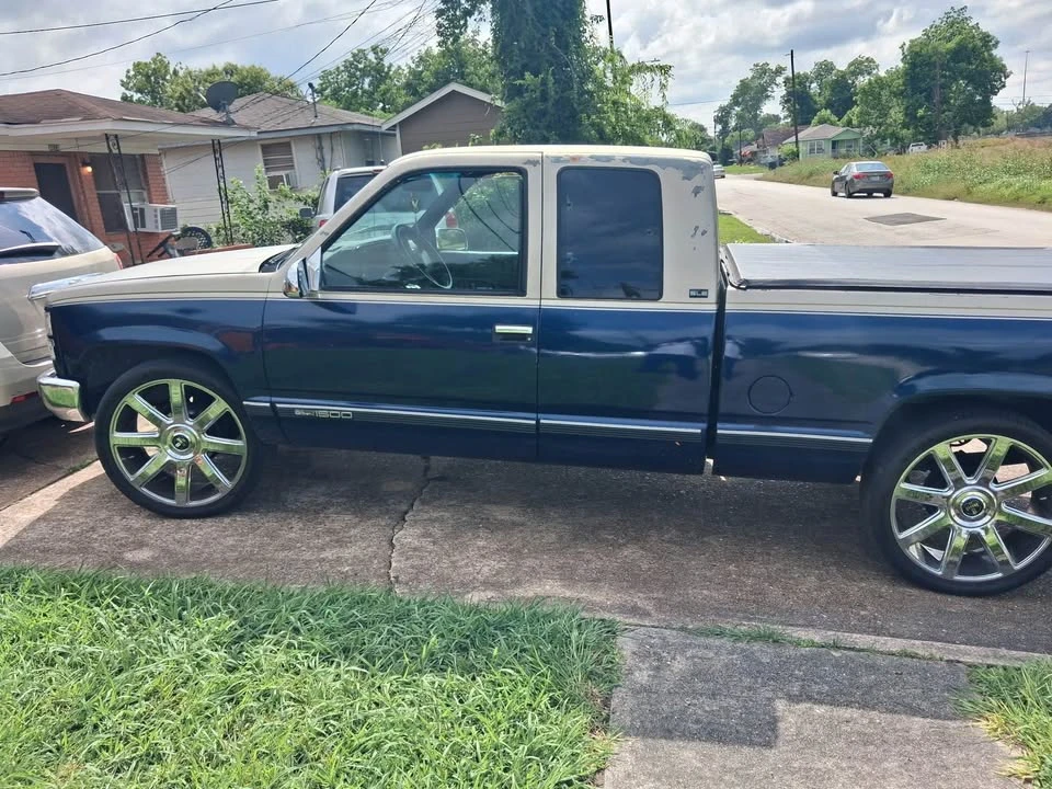 1994 GMC Sierra 1st Gen - Image 4 of 5